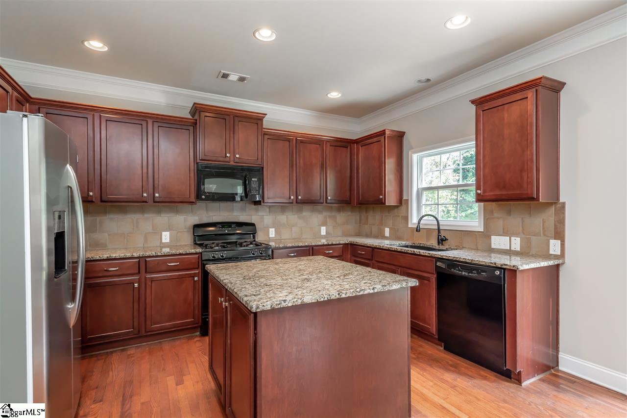 23 Pimmit Place Greenville, SC 29607 - Photo 10 of 23 Gallery Image 10