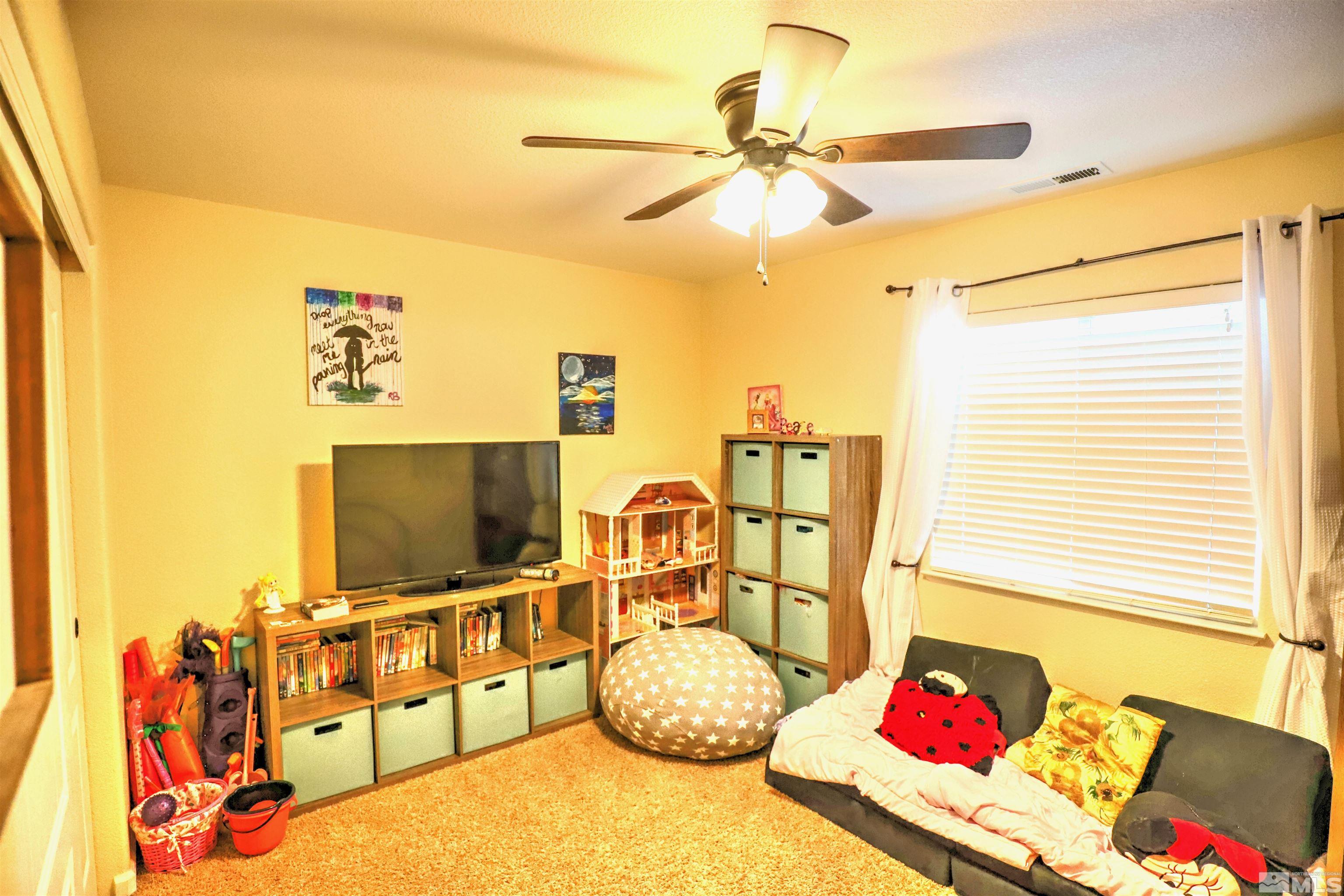 18284 Dustin Court Reno, NV 89508 - Photo 12 of 29 Photo 12