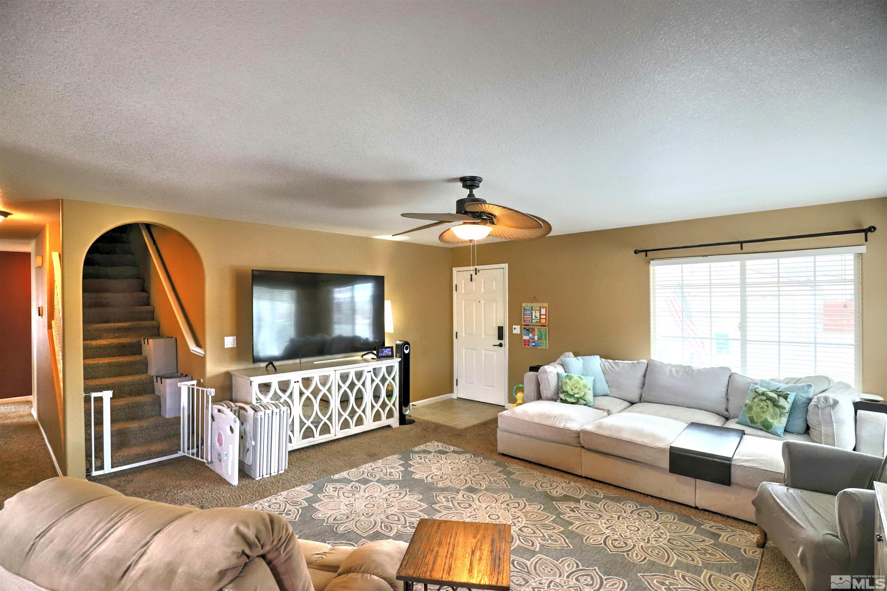 18284 Dustin Court Reno, NV 89508 - Photo 5 of 29 Photo 5