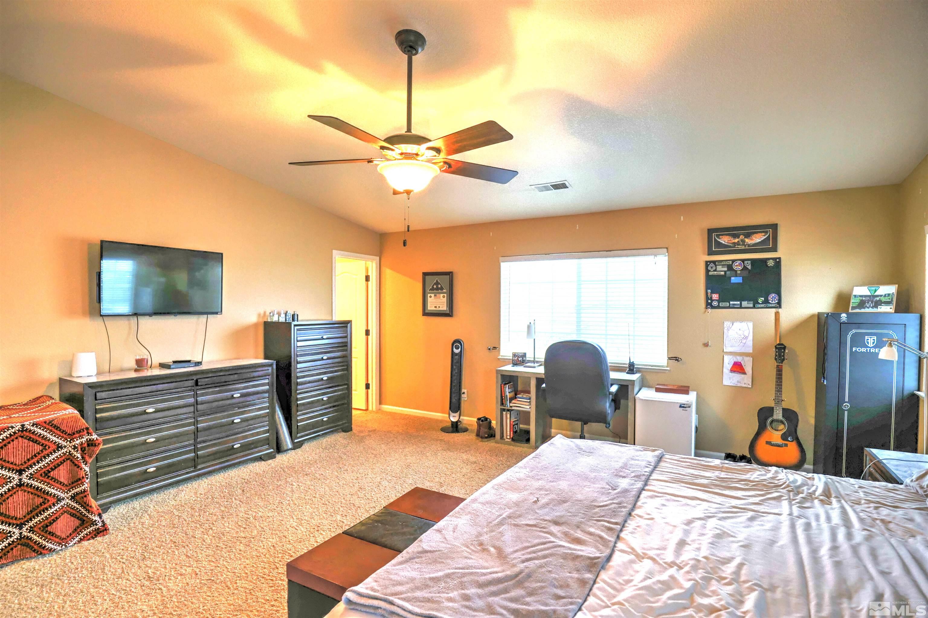 18284 Dustin Court Reno, NV 89508 - Photo 10 of 29 Photo 10