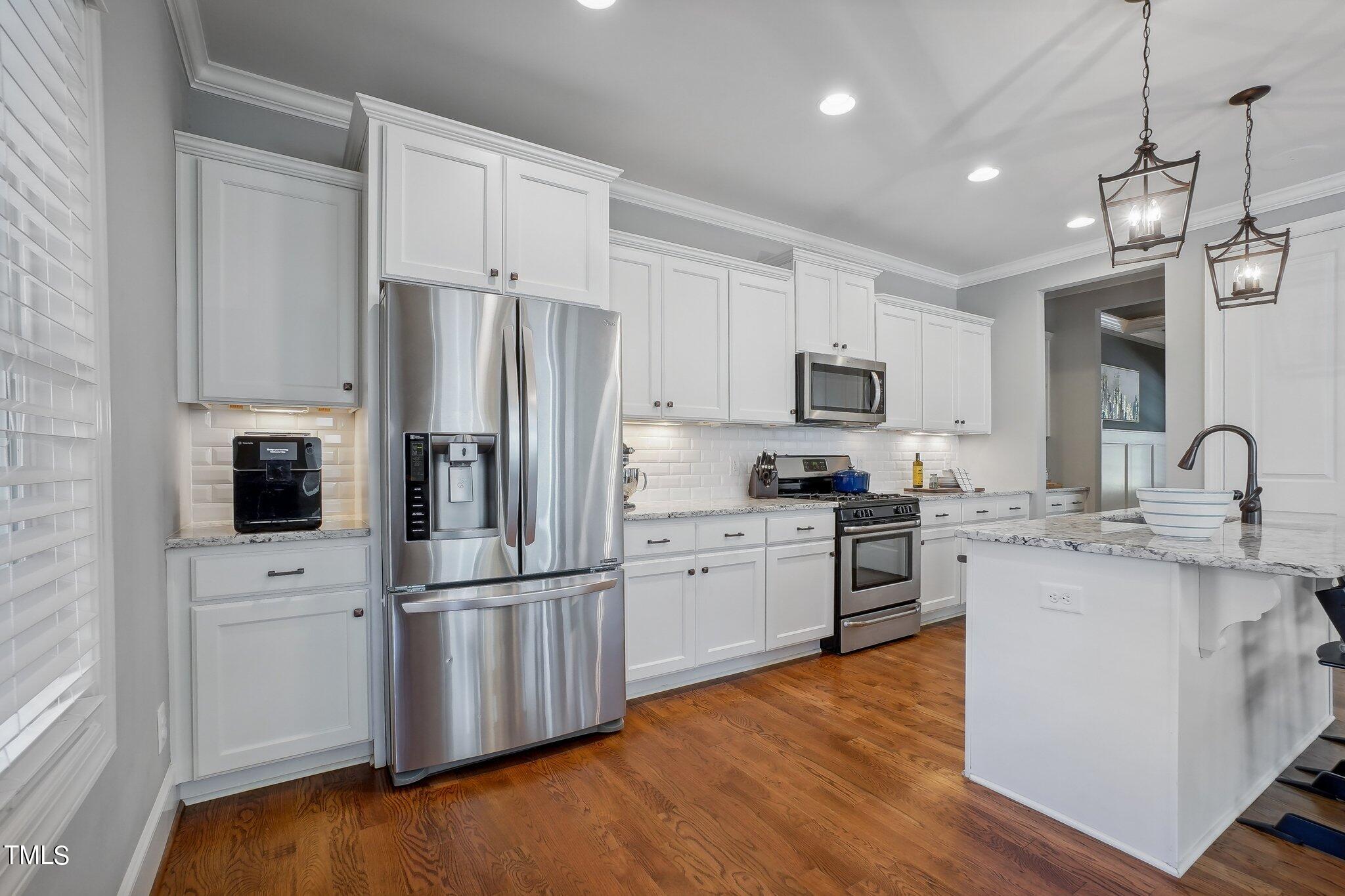 103 Pineland Circle Raleigh, NC 27606 - Photo 12 of 62 Pineland Cir-013