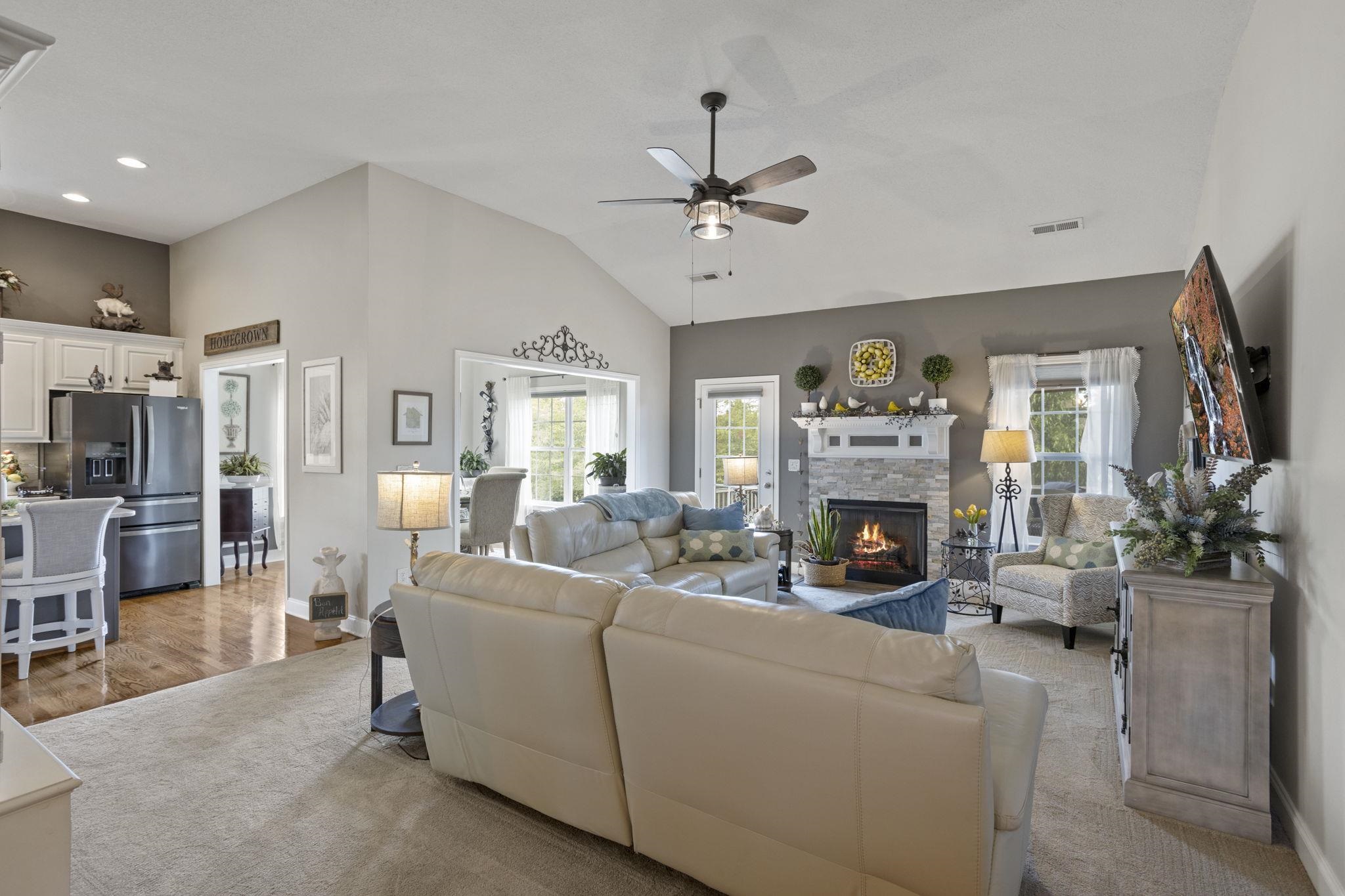 324 Mellow Way Greer, SC 29651 - Photo 4 of 24