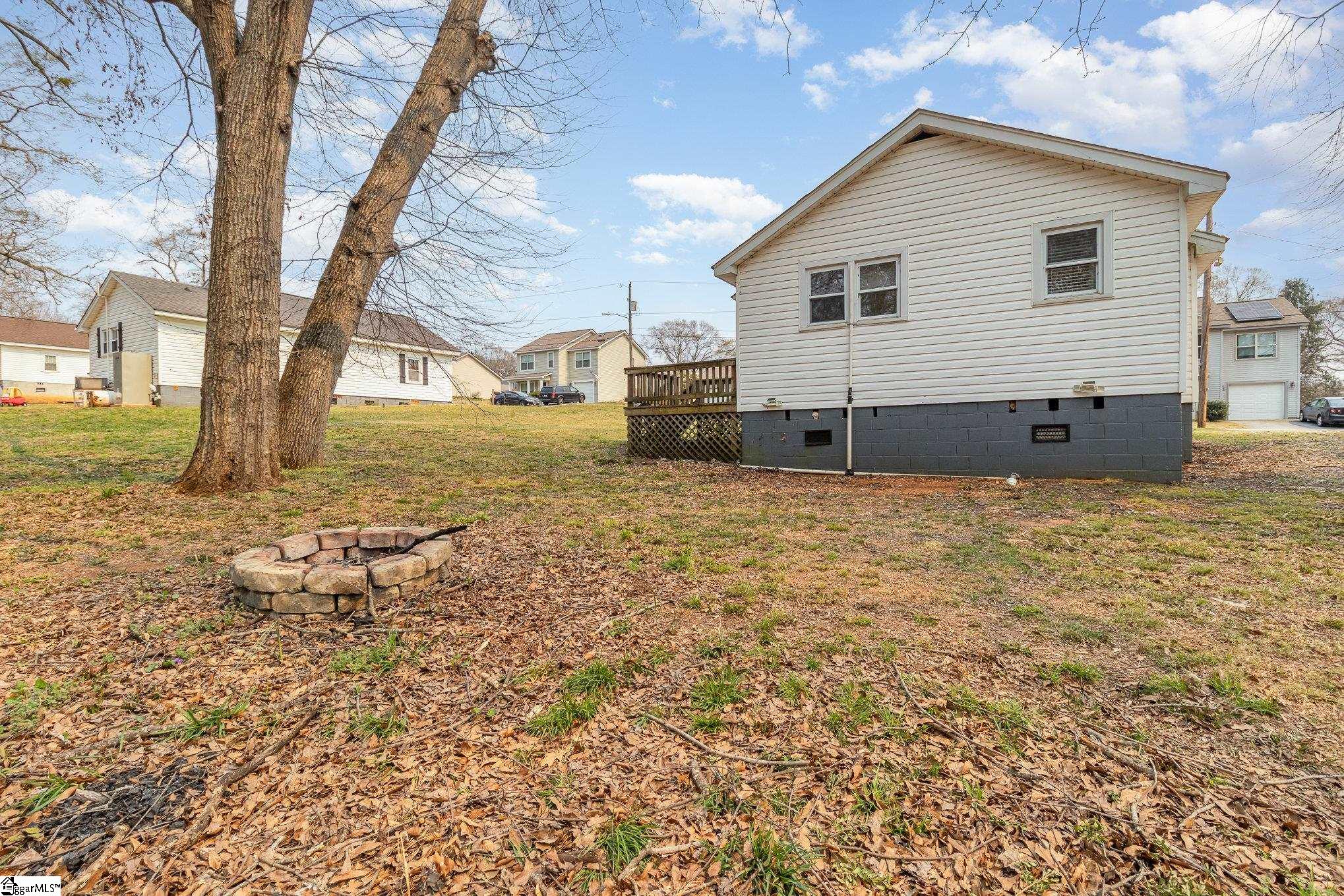 222 Crescent Circle Duncan, SC 29334 - Photo 26 of 27