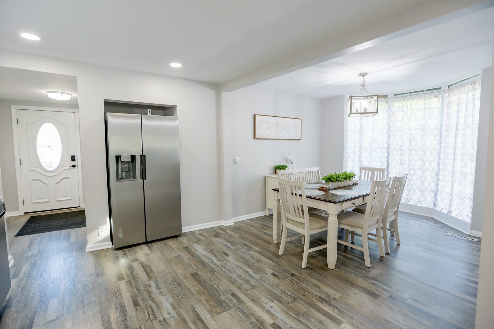 1015 North River Road McHenry, IL 60051 - Photo 4 of 31