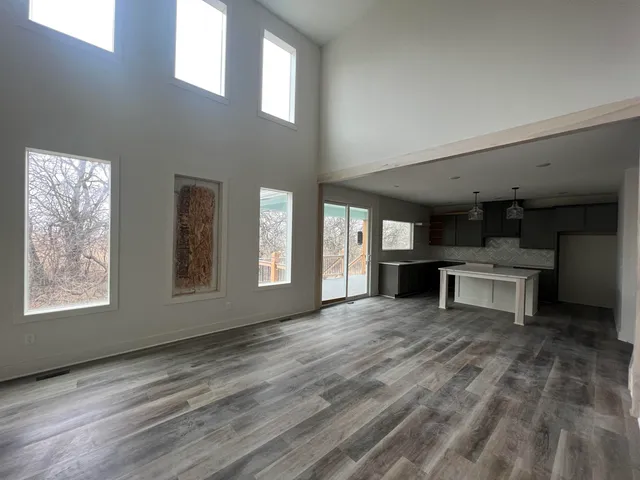 $604,500 | 111 South Wellcrest Street, Goddard, KS 67052