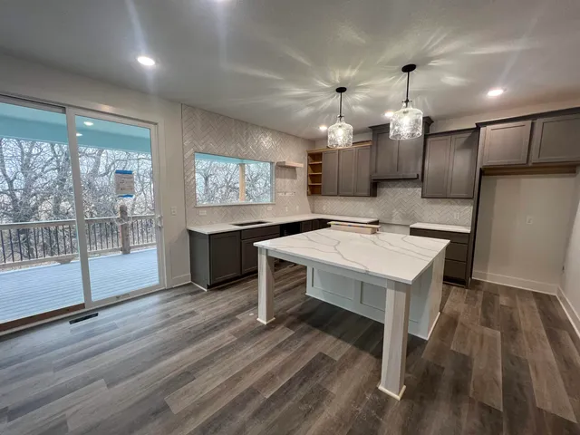 $604,500 | 111 South Wellcrest Street, Goddard, KS 67052