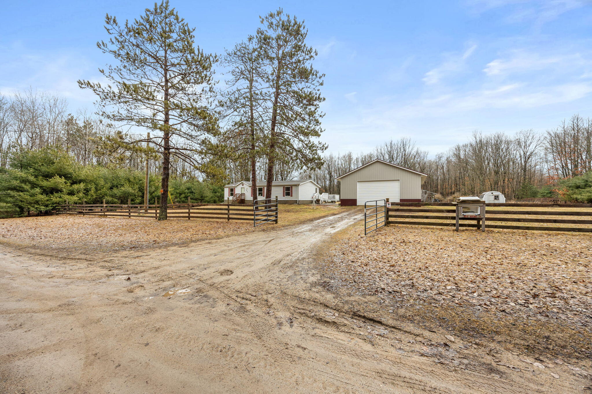 9433 8 Mile Road Mecosta, MI 49332 - Photo 17 of 54 17-web-or-mls-3Y2A3525