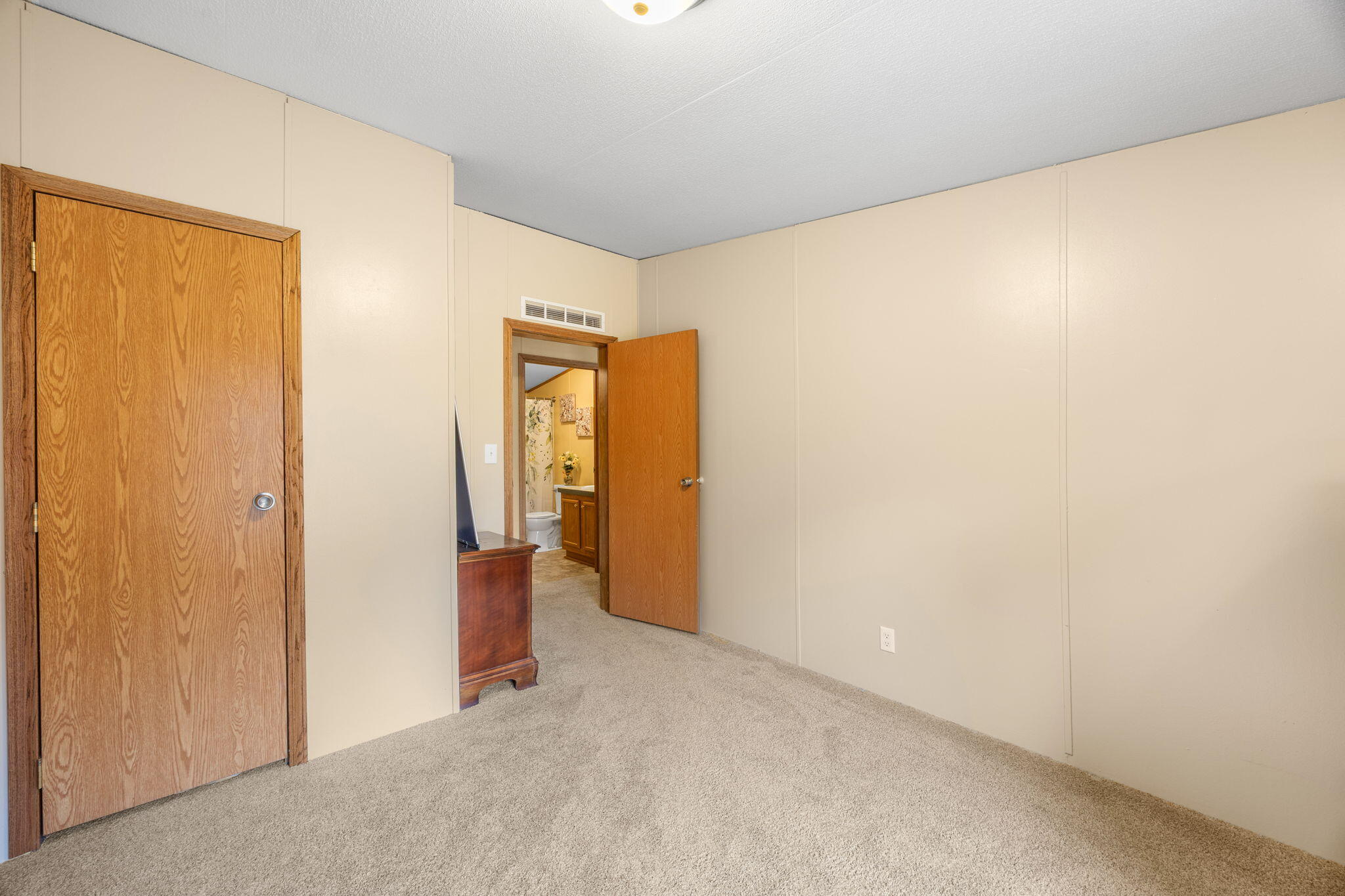 9433 8 Mile Road Mecosta, MI 49332 - Photo 26 of 54 26-web-or-mls-3Y2A3575