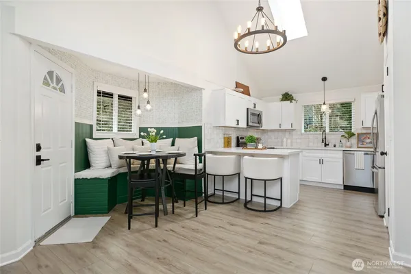 $998,000 | 19922 3rd Drive Southeast, Bothell, WA 98012