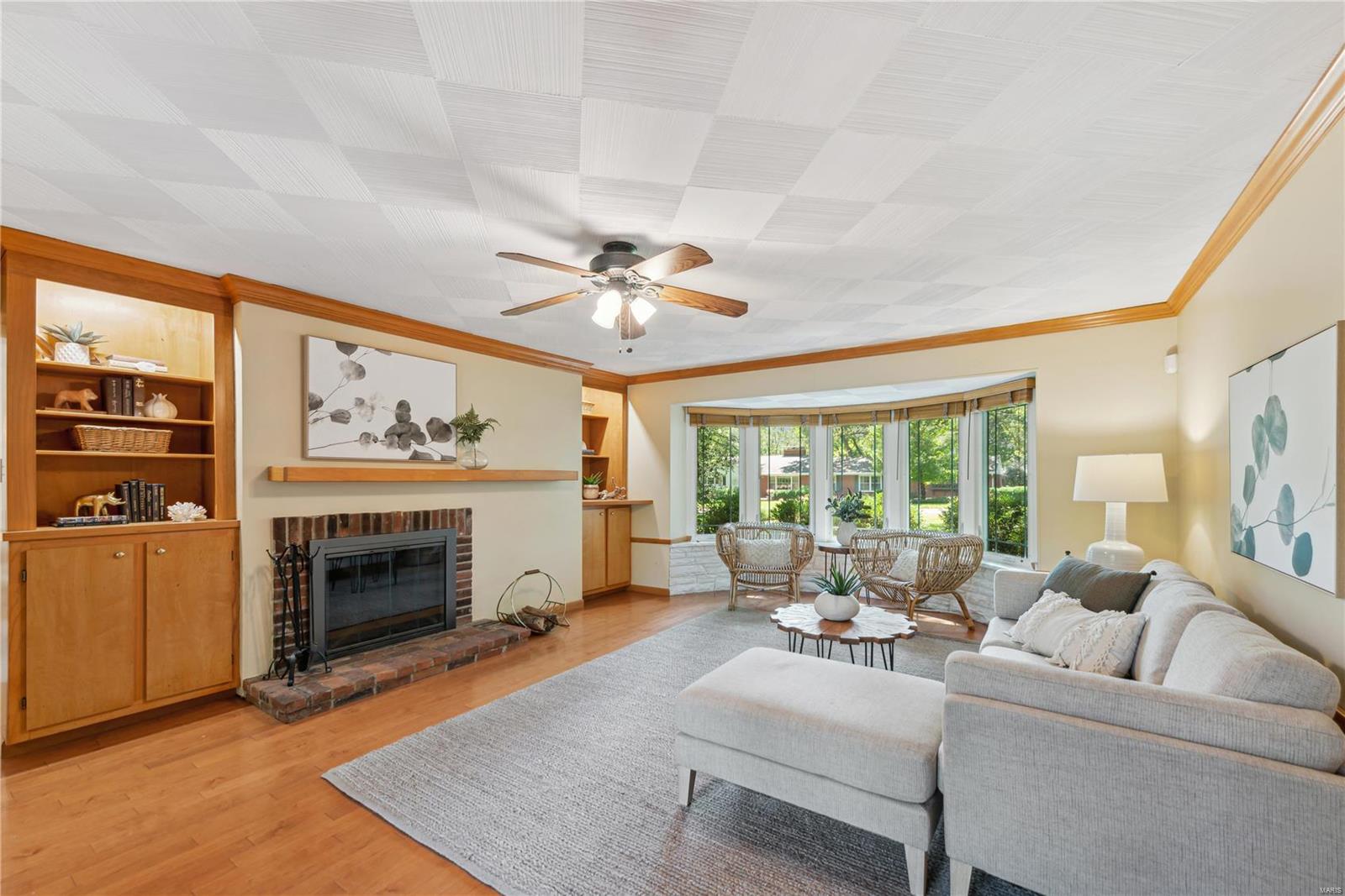 49 Woodcrest Drive St. Louis, MO 63124 - Photo 5 of 27