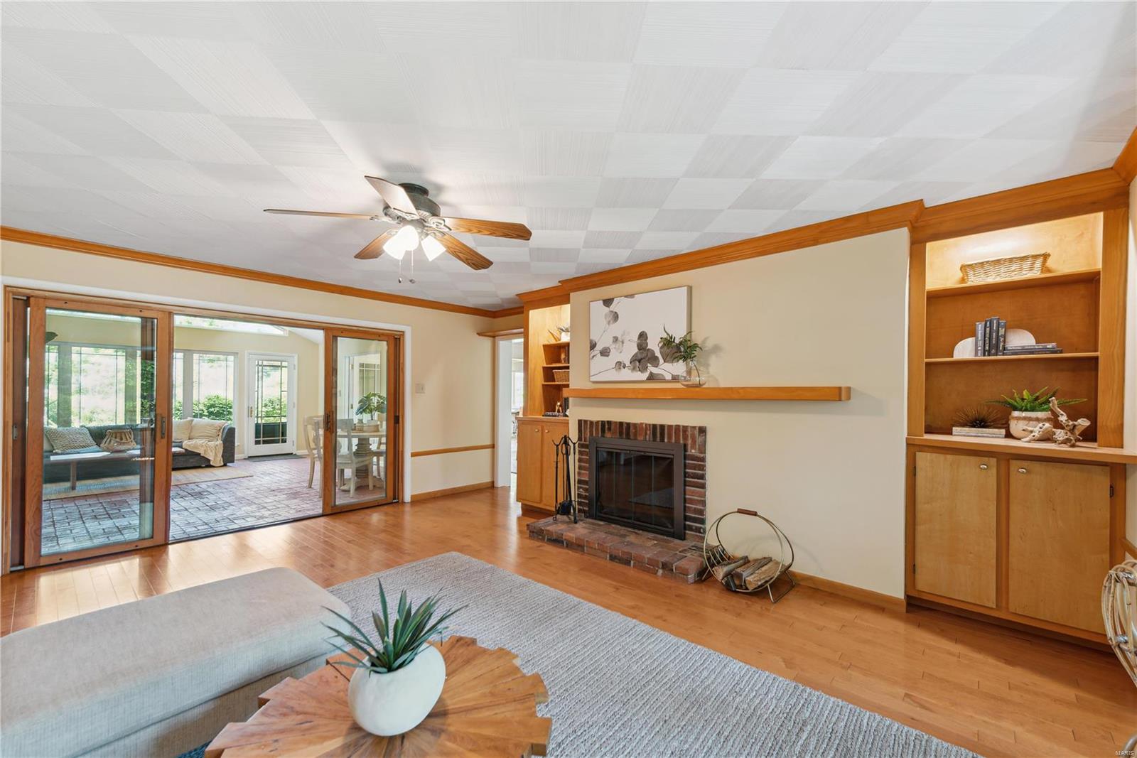 49 Woodcrest Drive St. Louis, MO 63124 - Photo 6 of 27