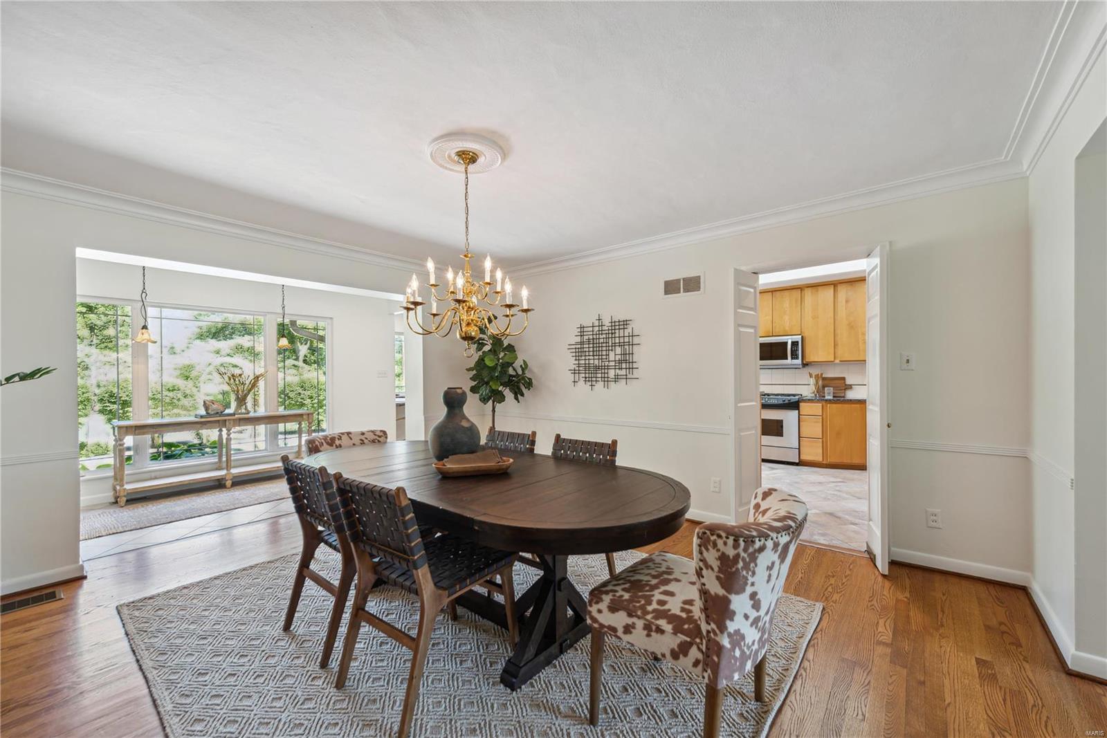 49 Woodcrest Drive St. Louis, MO 63124 - Photo 7 of 27