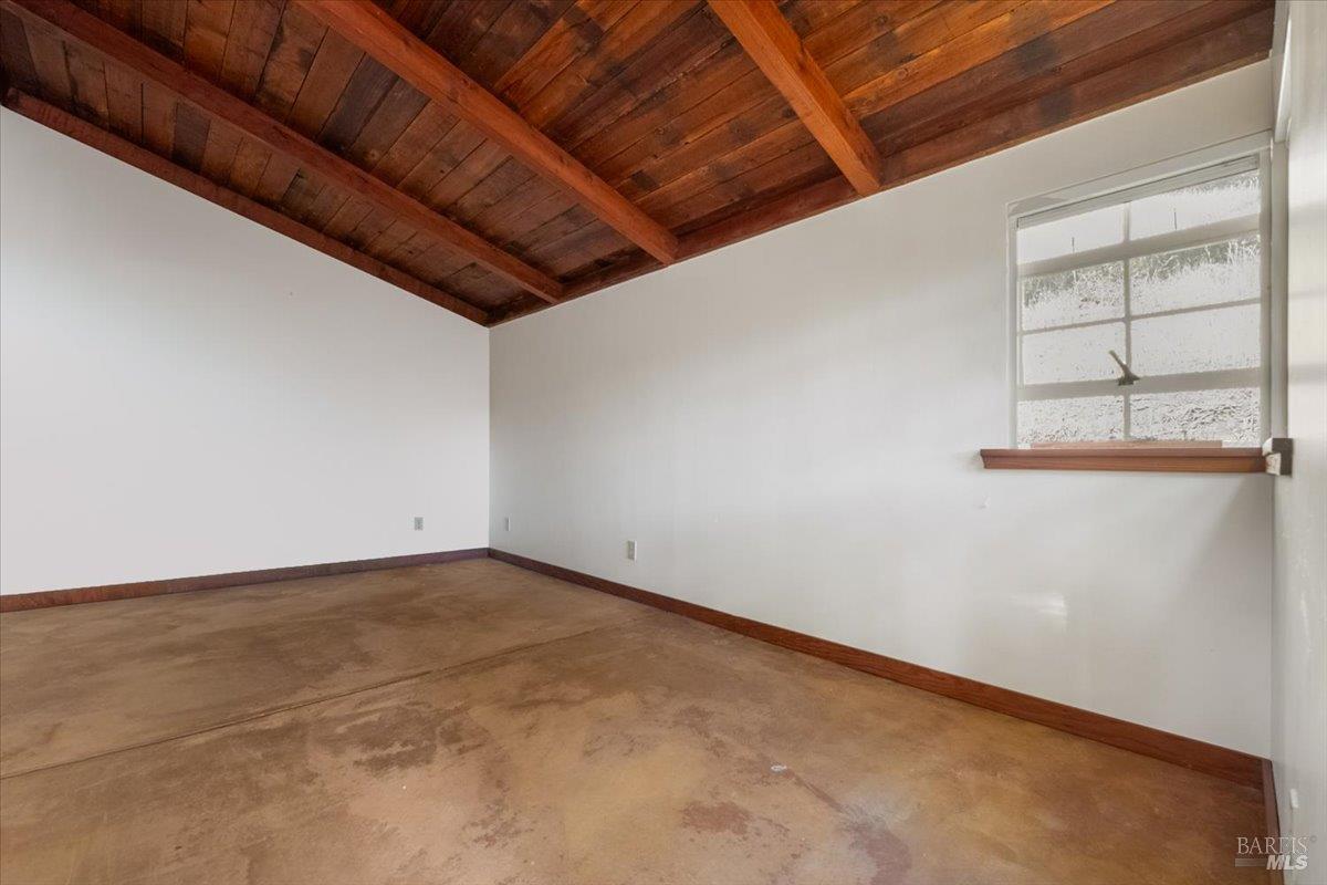 27650 River Road Cloverdale, CA 95425 - Photo 30 of 58