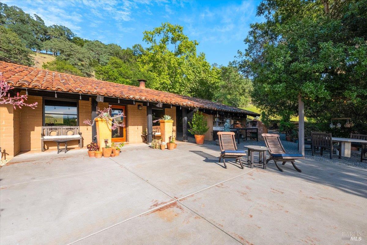 27650 River Road Cloverdale, CA 95425 - Photo 4 of 58
