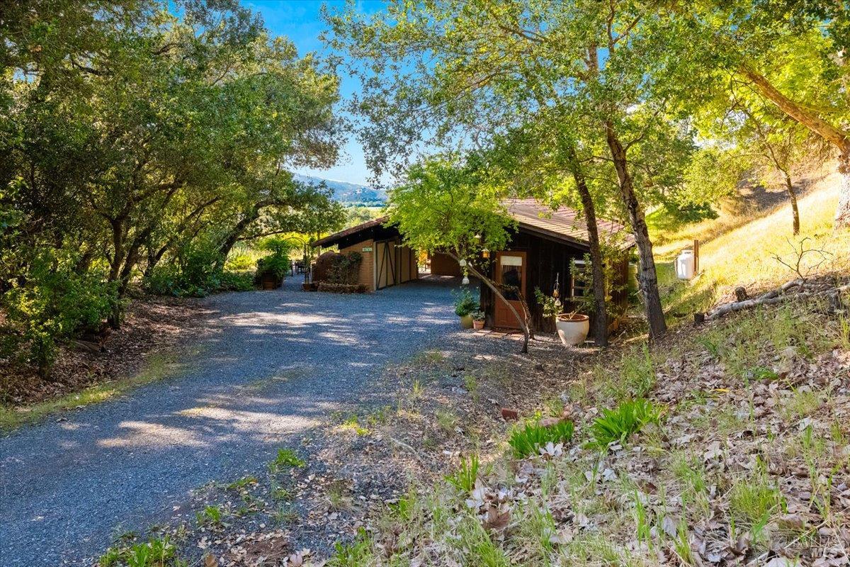 27650 River Road Cloverdale, CA 95425 - Photo 42 of 58