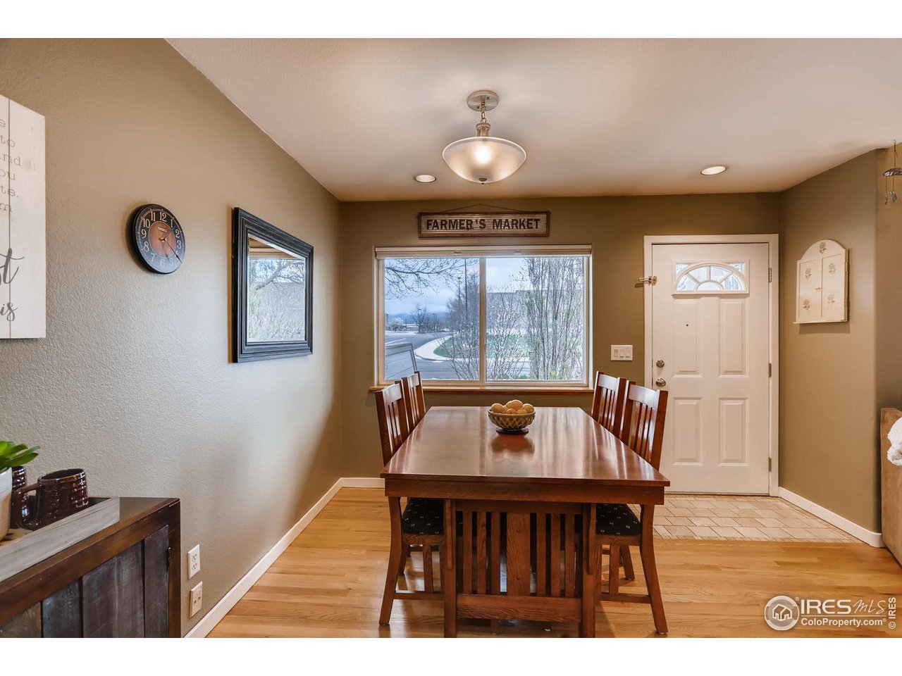 513 Ridgeview Drive Louisville, CO 80027 - Photo 8 of 25 Dining Room with mountain VIEWS