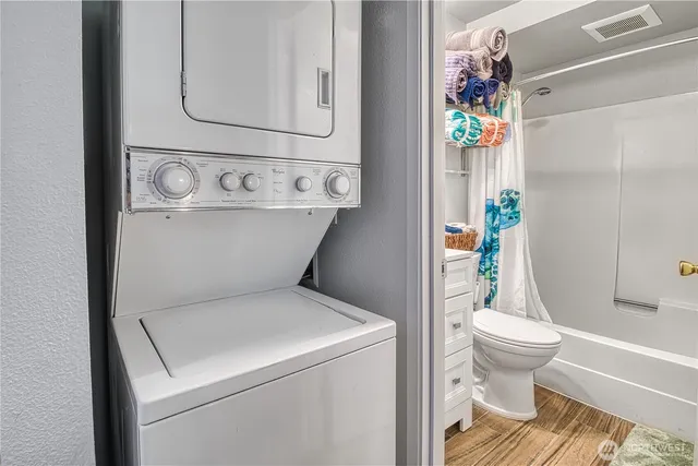 $320,000 | 7806 Birch Bay Drive, Unit 1007, Blaine, WA 98230