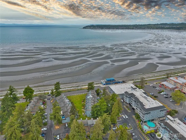 $320,000 | 7806 Birch Bay Drive, Unit 1007, Blaine, WA 98230