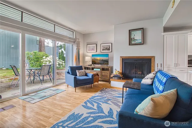 $320,000 | 7806 Birch Bay Drive, Unit 1007, Blaine, WA 98230