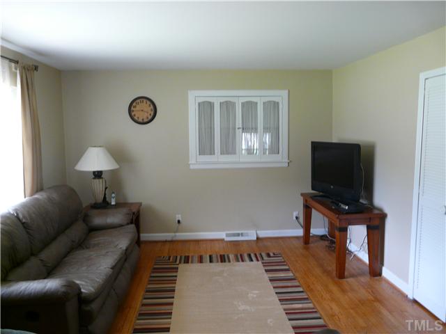 701 Ferris Road Durham, NC 27704 - Photo 6 of 14 Gallery Image 6