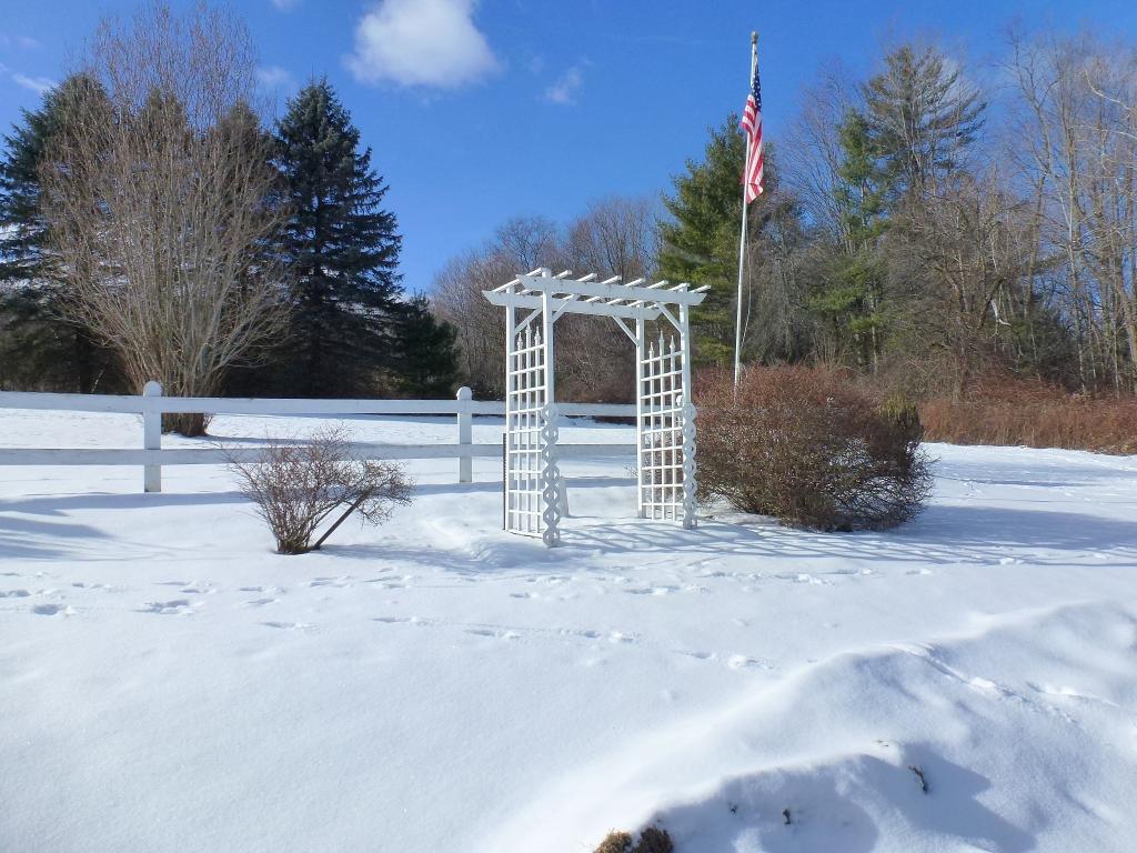 744 Campbell Road Rutland Town, VT 05701 - Photo 3 of 12