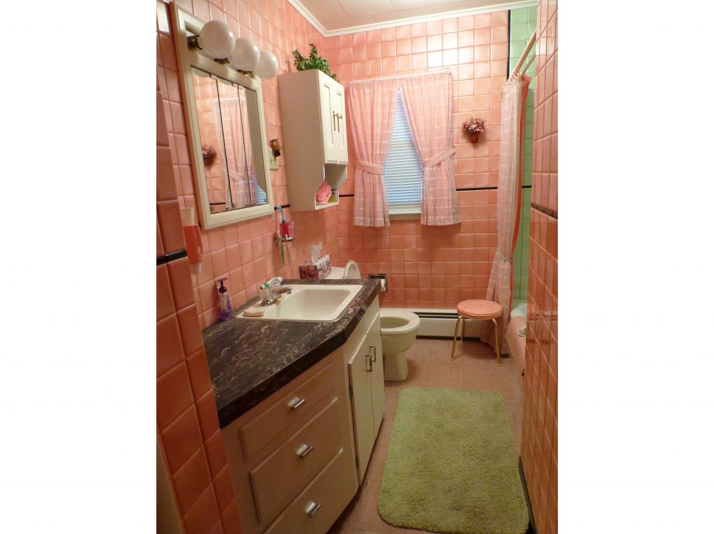 744 Campbell Road Rutland Town, VT 05701 - Photo 7 of 12