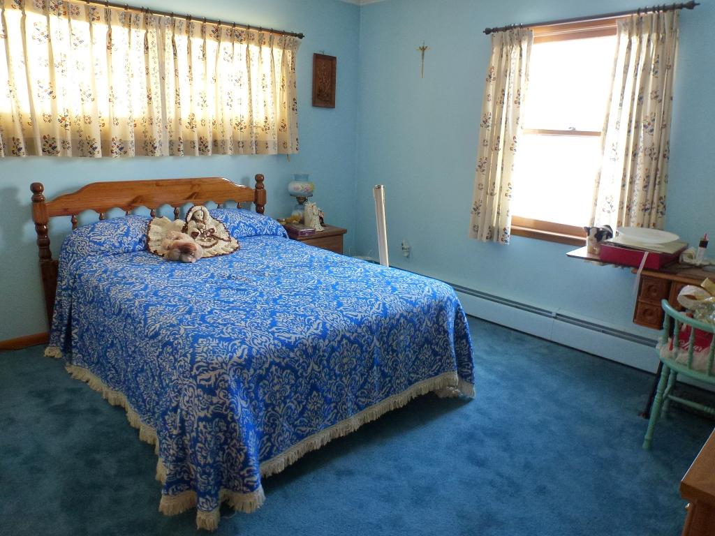 744 Campbell Road Rutland Town, VT 05701 - Photo 9 of 12