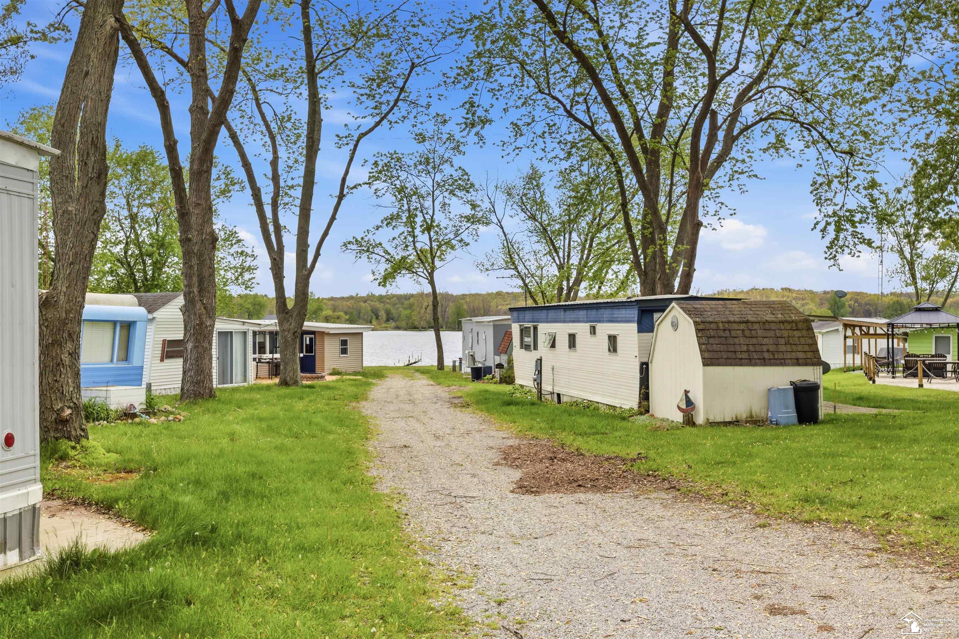 12337 Laird Road Brooklyn, MI 49230 - Photo 24 of 28