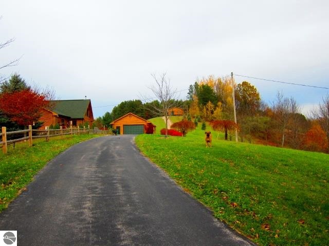 3800-3758 Raymond Road Frankfort, MI 49635 - Photo 6 of 47 1807911-5.JPG