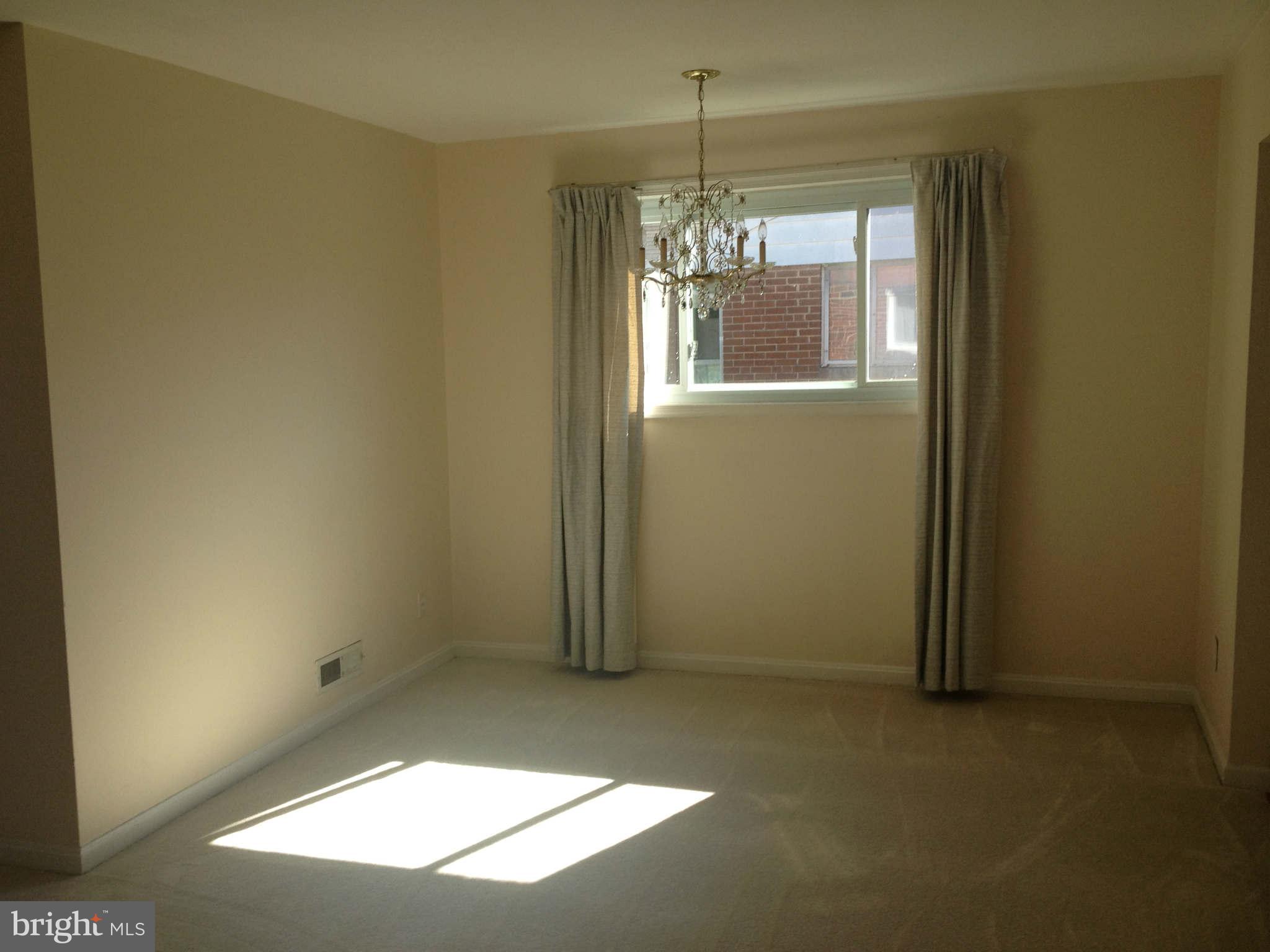 1913 Henry Road Rockville, MD 20851 - Photo 8 of 30 Dining Room