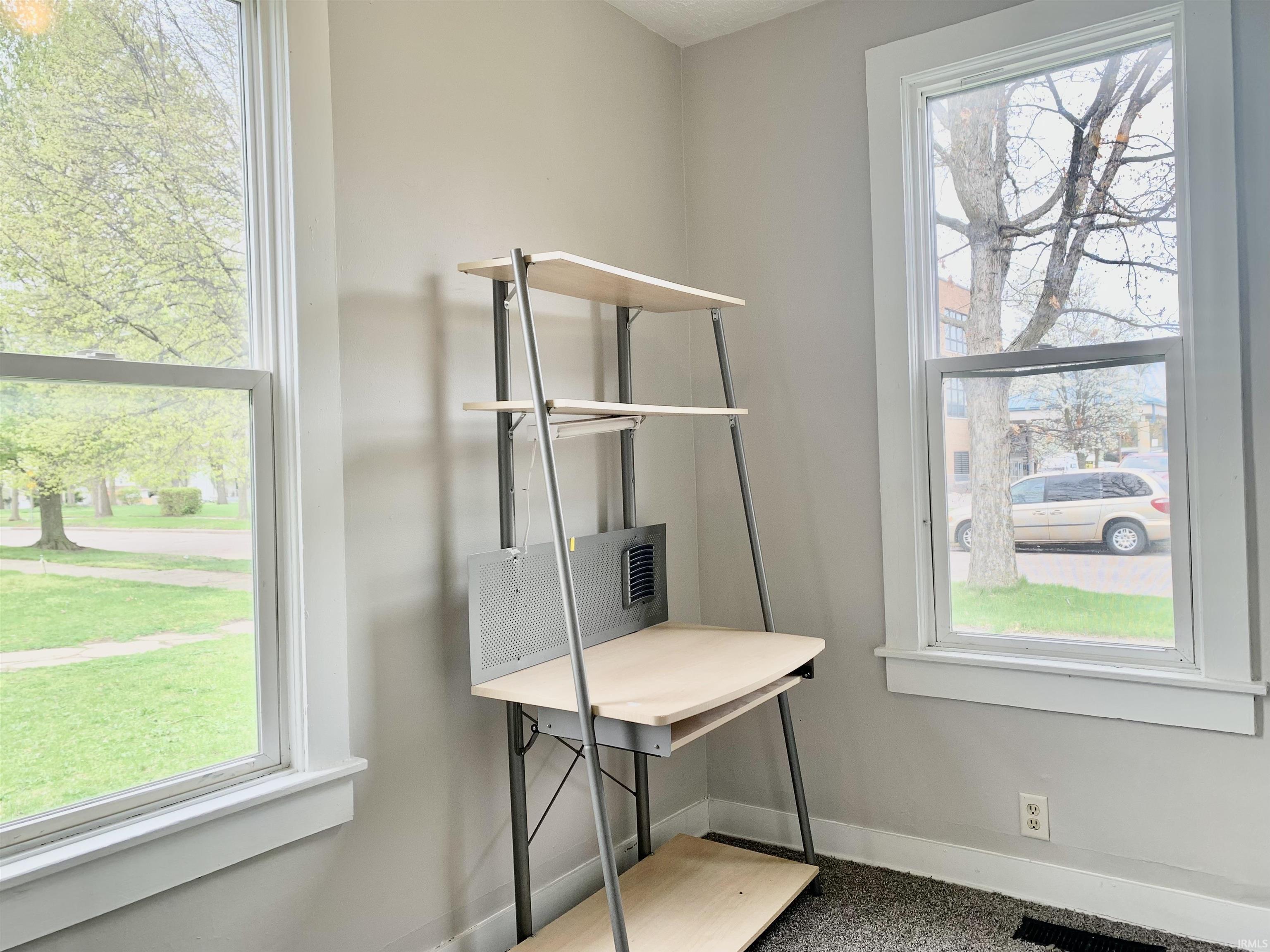 1007 Mason Street Elkhart, IN 46516 - Photo 14 of 17