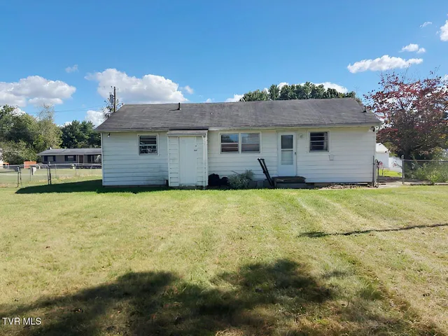 $144,400 | 210 Hemlock Road, Bristol, TN 37620