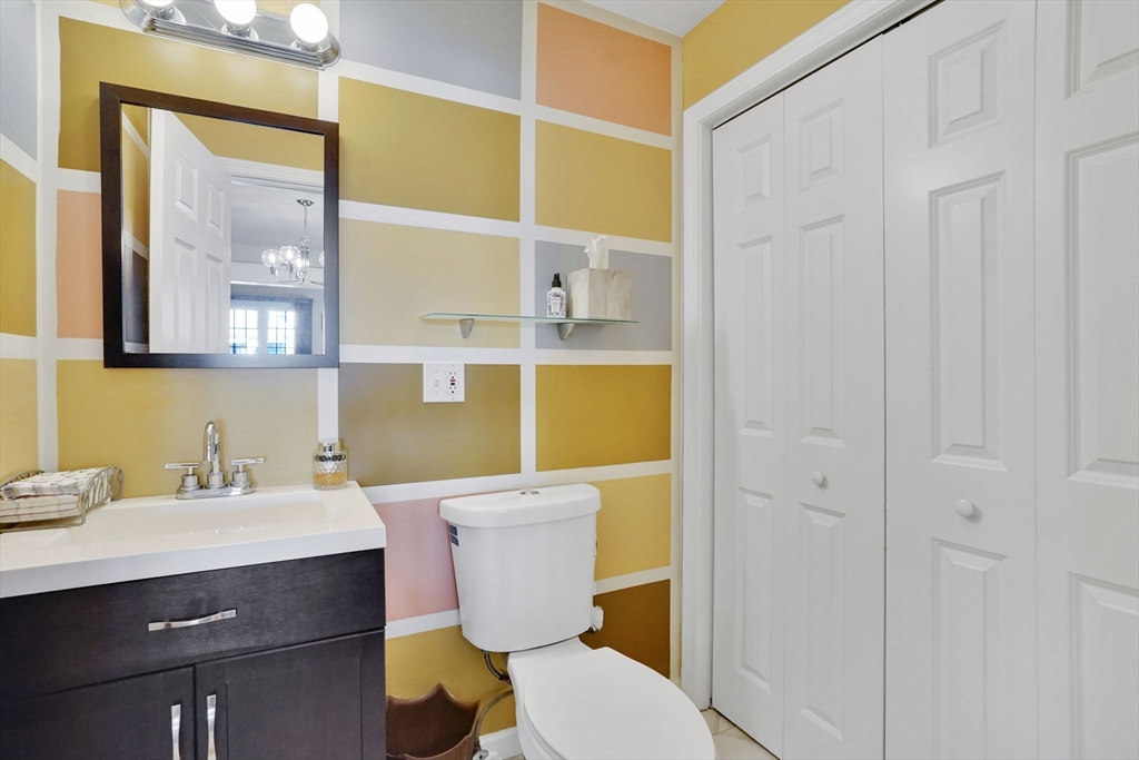 122 Shawmut Street Springfield, MA 01108 - Photo 23 of 42