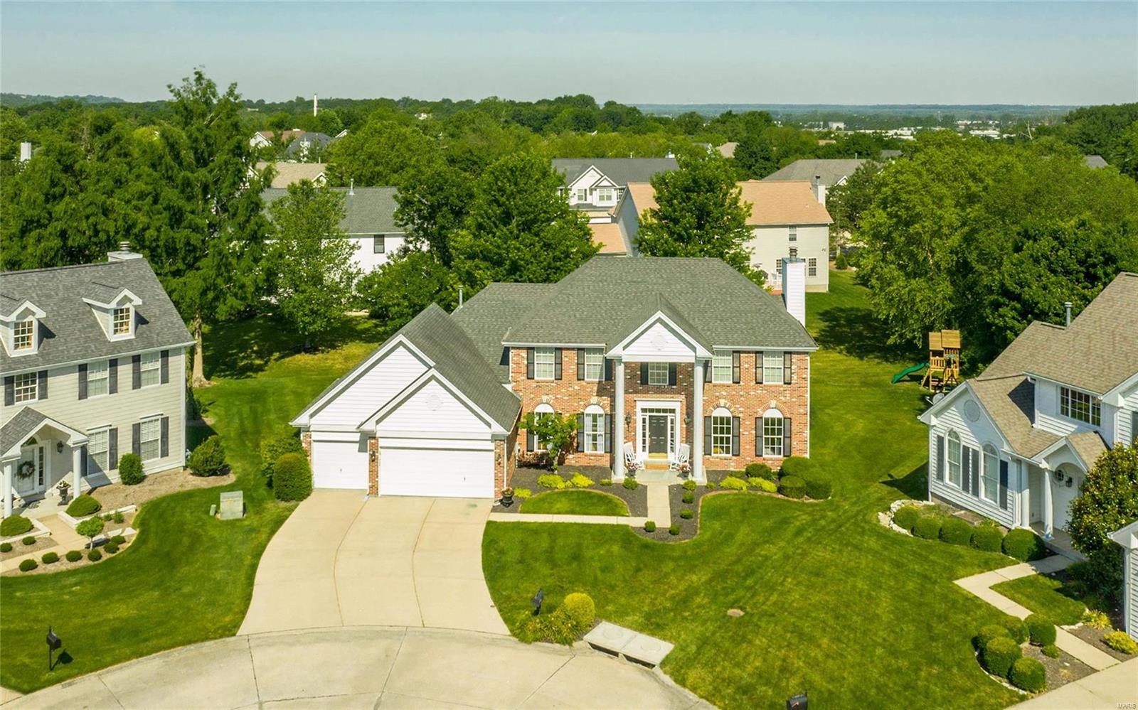 17212 Bluffview Ridge Place Chesterfield, MO 63005 - Photo 2 of 60