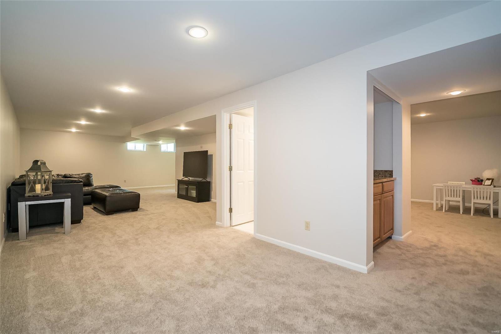 17212 Bluffview Ridge Place Chesterfield, MO 63005 - Photo 47 of 60