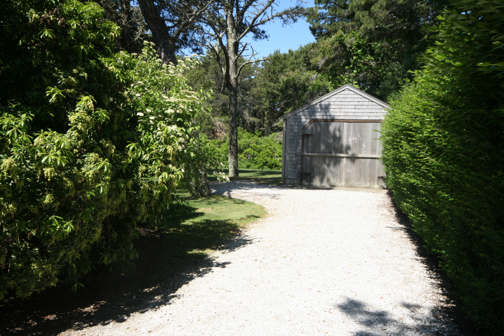 4 Ridge Lane Nantucket, MA 02554 - Photo 3 of 21 Gallery Image 3