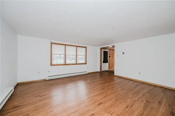 $1,550 | 610 West Philadelphia Street Extension, Armagh, PA 15920