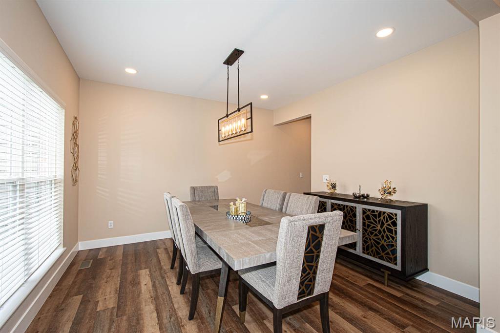 533 Weidman Road Ballwin, MO 63011 - Photo 5 of 63 Gallery Image 5