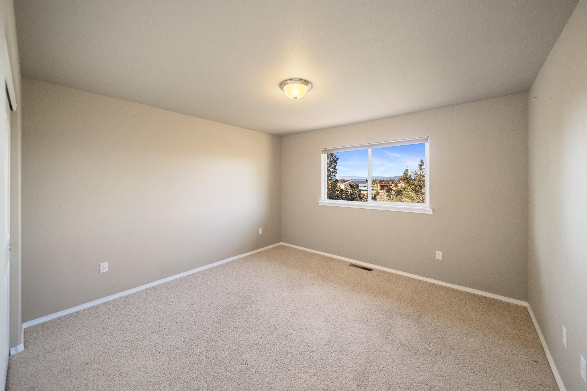 15742 Southwest Quail Road Terrebonne, OR 97760 - Photo 20 of 40 15742 SW Quail-20