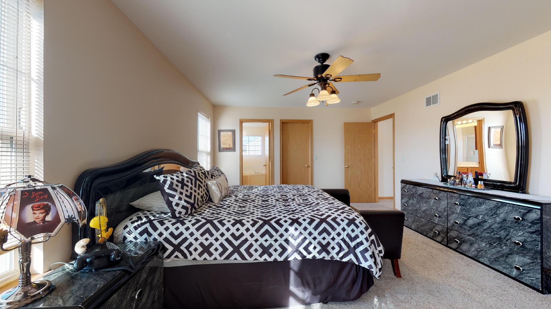 830 Myers Road Sugar Grove, IL 60554 - Photo 19 of 28