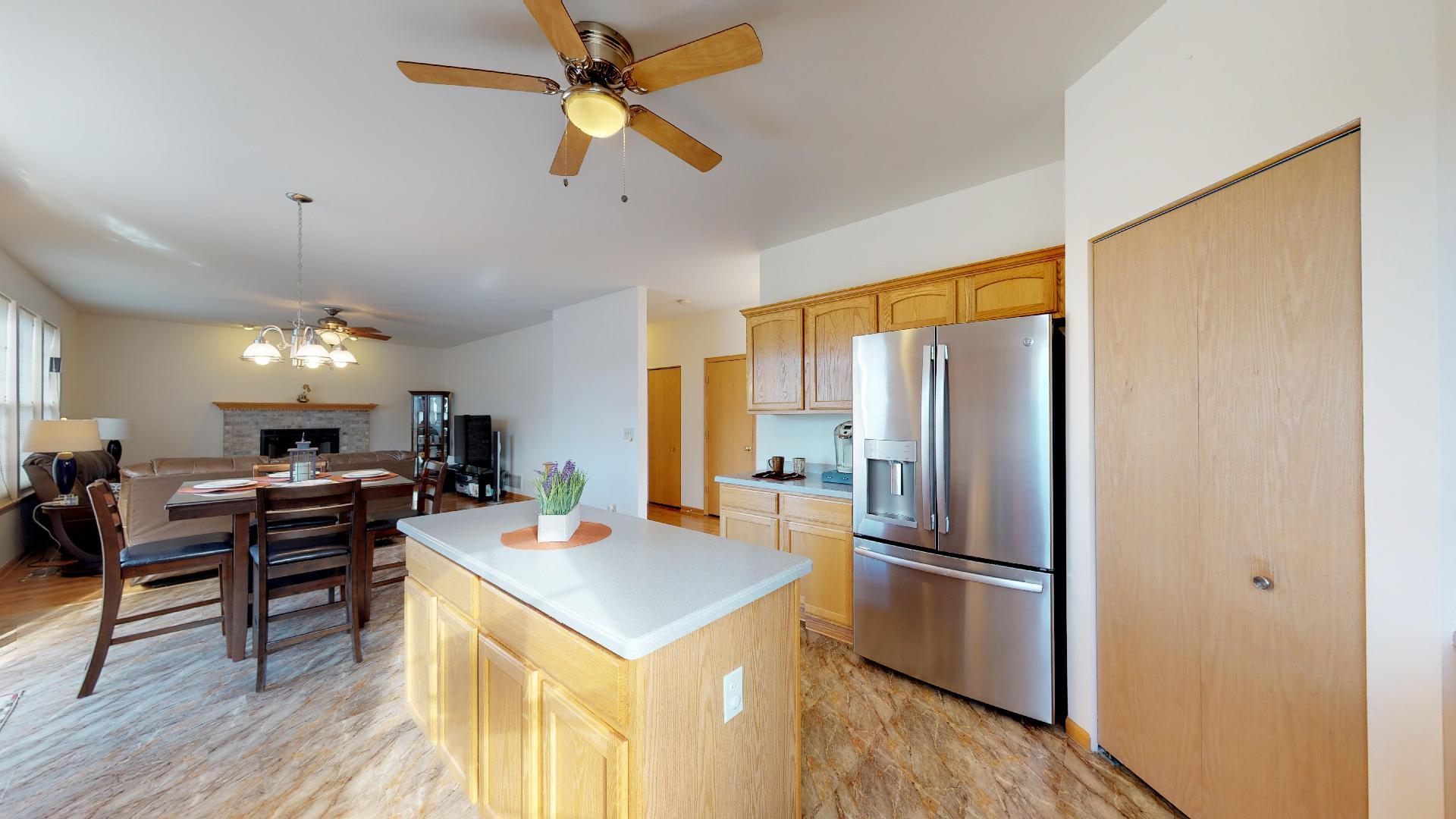 830 Myers Road Sugar Grove, IL 60554 - Photo 8 of 28