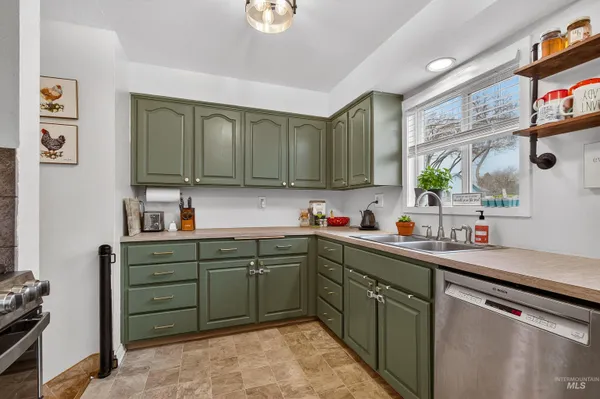 $425,000 | 733 Airway Avenue, Lewiston, ID 83501