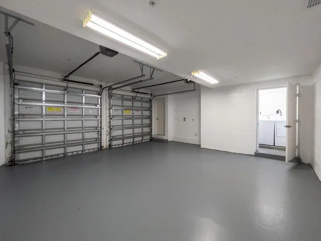 $2,900 | 2343 Vintage Drive, Unit 2343, Lighthouse Point, FL 33064