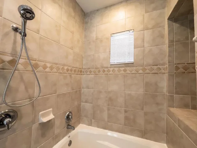 $2,900 | 2343 Vintage Drive, Unit 2343, Lighthouse Point, FL 33064