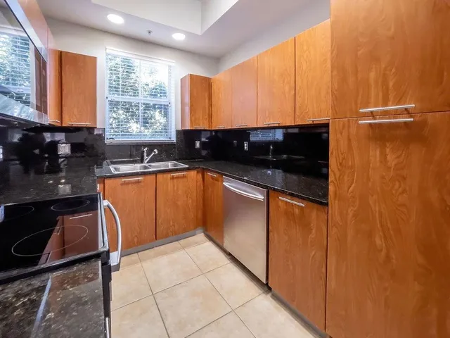 $2,900 | 2343 Vintage Drive, Unit 2343, Lighthouse Point, FL 33064