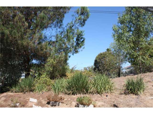 12740 Choctow Ridge Road Valley Center, CA 92082 - Photo 8 of 10