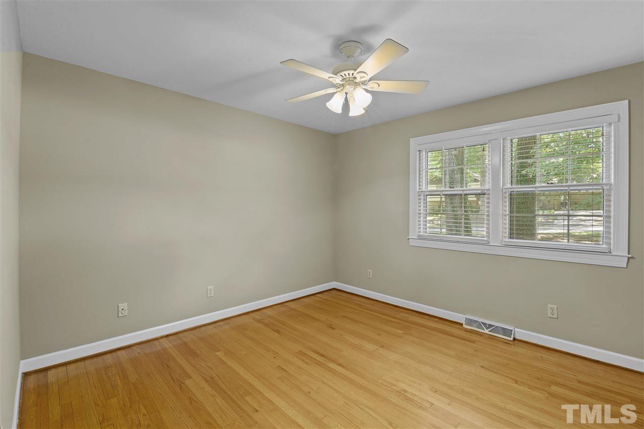 1020 Deboy Street Raleigh, NC 27606 - Photo 22 of 29 Basement kitchenette