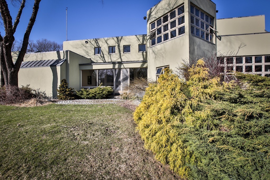 1 Folly Point Road Gloucester, MA 01930 - Photo 2 of 30 front view of a house with a yard