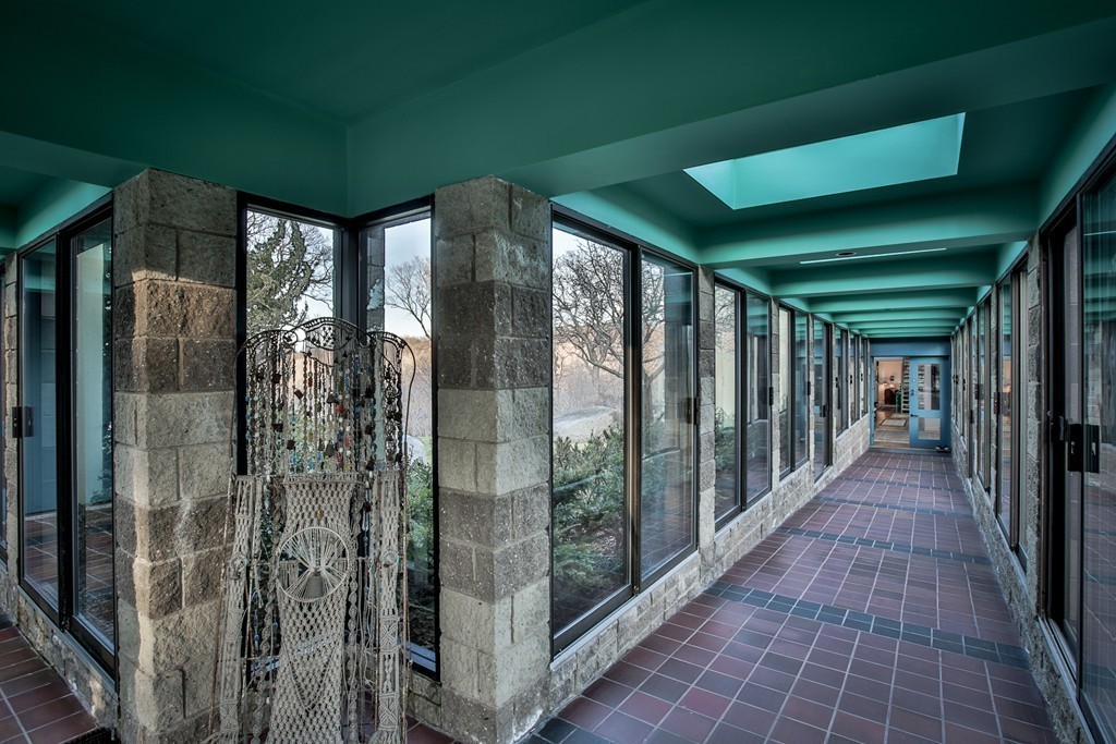 1 Folly Point Road Gloucester, MA 01930 - Photo 8 of 30 a view of a glass door