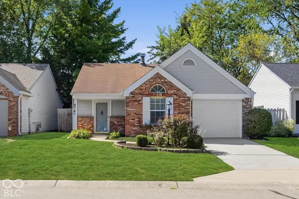 $1,950 | 9741 Roxbury Drive, Fishers, IN 46038